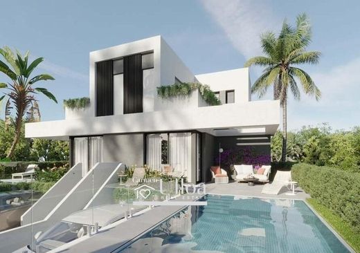 Villa in Finestrat, Alicante