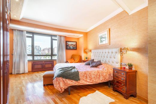 아파트 / Oviedo, Province of Asturias