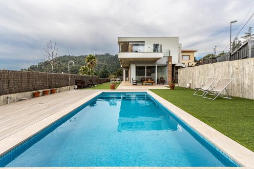 Detached House in Matadepera, Province of Barcelona
