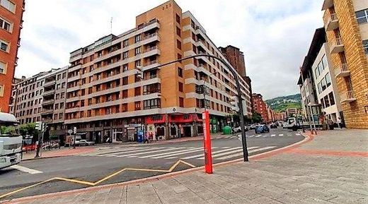 Piso / Apartamento en Bilbao, Provincia de Vizcaya