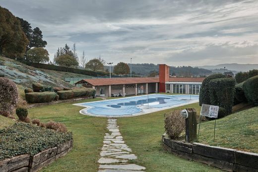 Chalet Pareado en Oleiros, La Coruña