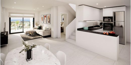 Penthouse in Torrevieja, Alicante
