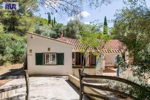 Einfamilienhaus in Mercadal, Balearen Inseln