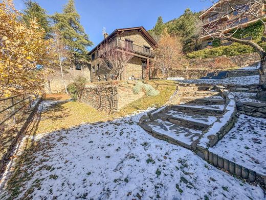 Casa di lusso a Sant Julià de Lòria
