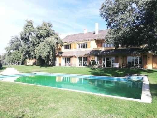Dom jednorodzinny w Alcobendas, Provincia de Madrid
