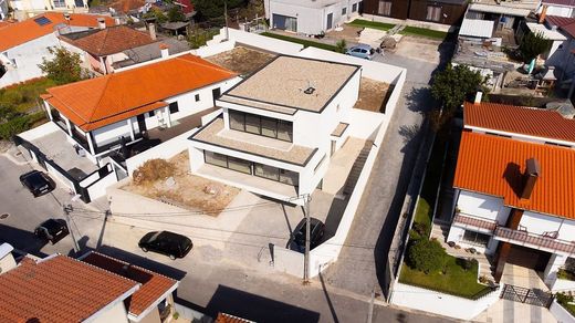Detached House in Vila Nova de Famalicão, Distrito de Braga
