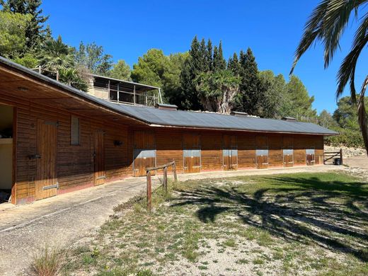 Luxus-Haus in Albinyana, Provinz Tarragona