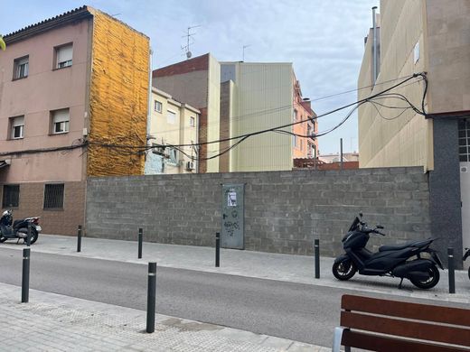 Участок, Санта-Колома-де-Граманет, Província de Barcelona