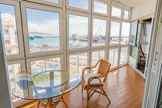 Apartment / Etagenwohnung in Málaga, Andalusien