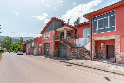 Luxe woning in Cabañaquinta, Province of Asturias