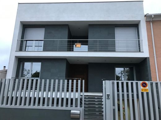 Casa de lujo en Almansa, Albacete