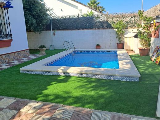 Detached House in Chiclana de la Frontera, Cadiz