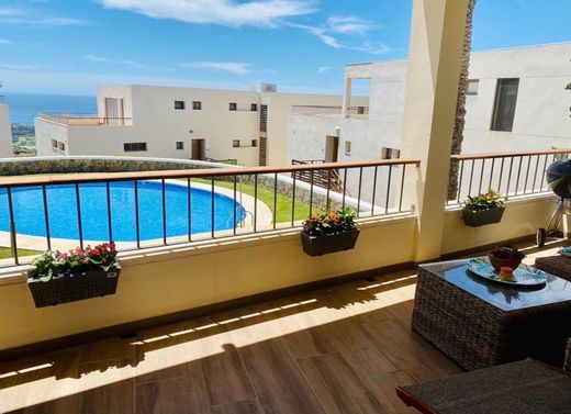 Apartment / Etagenwohnung in Marbella, Málaga