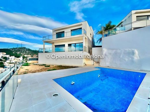 Luxury home in Segur de Calafell, Province of Tarragona
