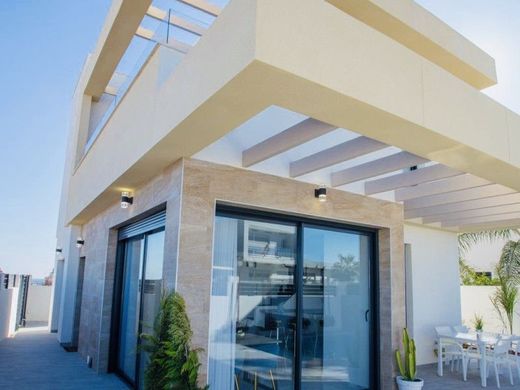 Luxury home in Los Montesinos, Alicante