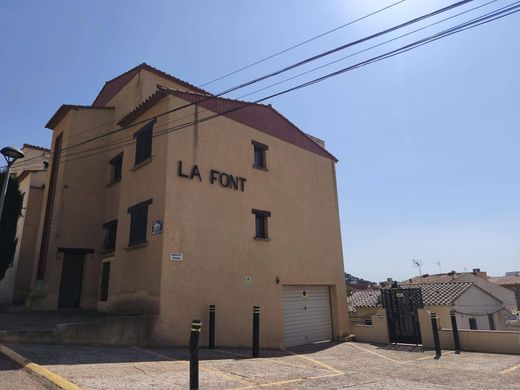 Residential complexes in l'Estartit, Province of Girona