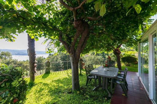 Casa di lusso a Cangas do Morrazo, Provincia de Pontevedra