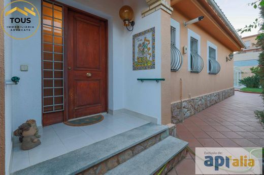 Detached House in Vilassar de Dalt, Province of Barcelona