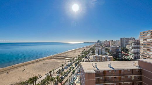 Piso / Apartamento en Alicante, Provincia de Alicante