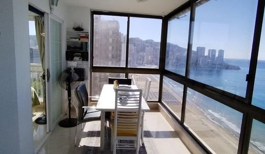 Apartment / Etagenwohnung in Benidorm, Alicante