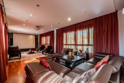 Detached House in Algeciras, Cadiz