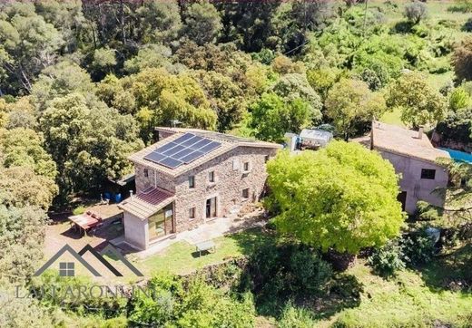 Farmhouse in Bigues i Riells, Province of Barcelona
