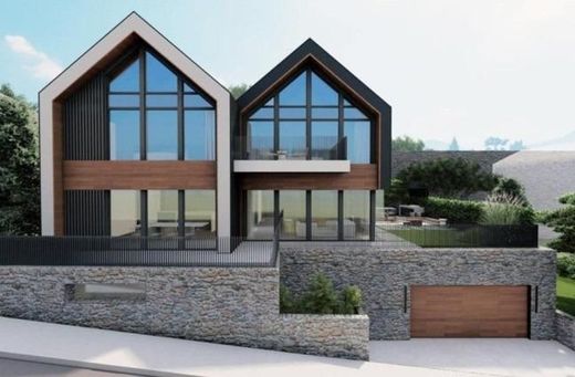 أرض ﻓﻲ Ordino