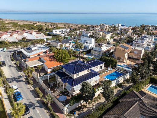 Villa à Torrevieja, Alicante
