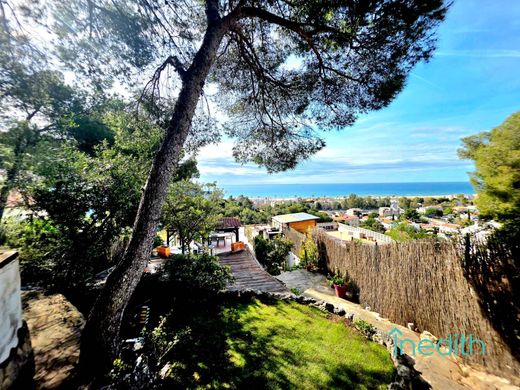 Luksusowy dom w Castelldefels, Província de Barcelona