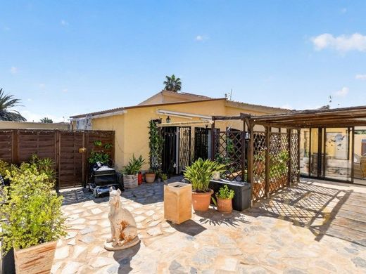 Villa in Torrevieja, Alicante