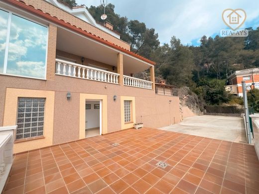 Detached House in Vallirana, Province of Barcelona