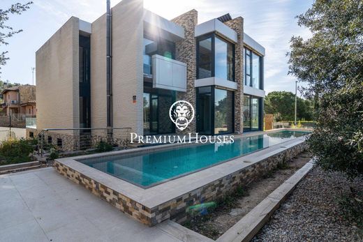 Luxury home in Begues, Province of Barcelona