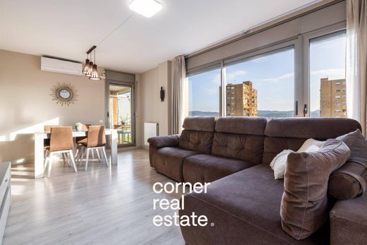 Apartment / Etagenwohnung in Rubí, Provinz Barcelona