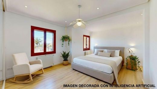 Detached House in La Pobla de Vallbona, Valencia
