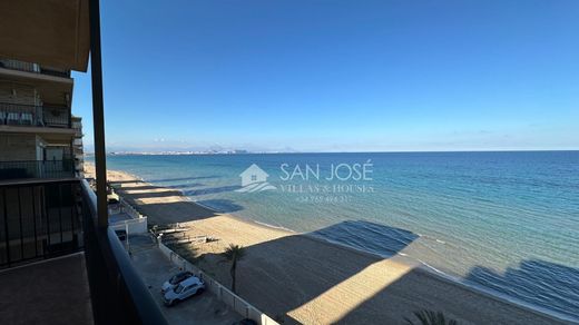 Appartamento a Arenales del Sol, Provincia de Alicante