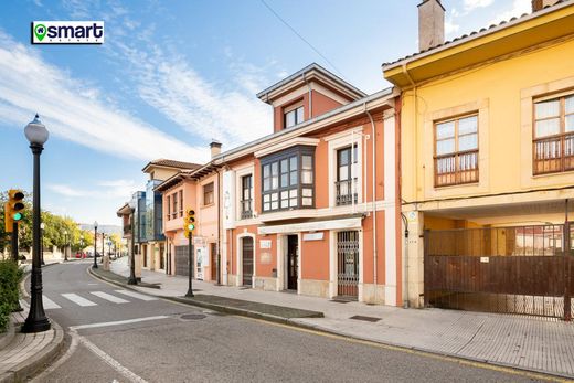 Complexes résidentiels à Gijón, Province d'Asturies