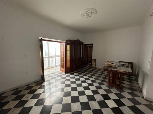 ﺷﻘﺔ ﻓﻲ قادس, Provincia de Cádiz