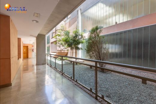 Apartment / Etagenwohnung in Granada, Andalusien