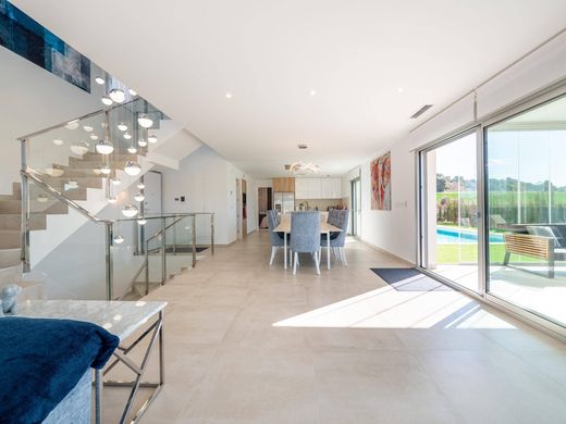 Villa in Algorfa, Alicante