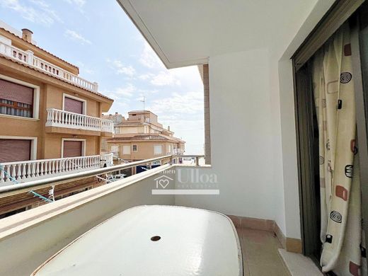 Apartment / Etagenwohnung in El Campello, Alicante