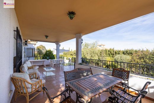 Einfamilienhaus in Otura, Granada