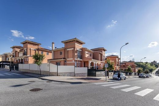Chalet Pareado en Huétor Vega, Provincia de Granada