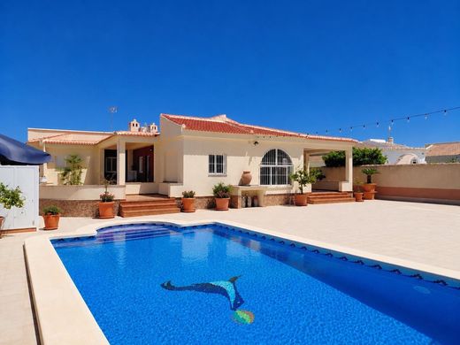 Villa en Torrevieja, Provincia de Alicante
