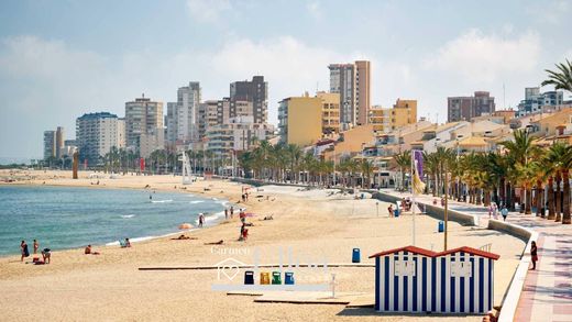 Land in El Campello, Alicante