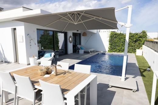 Villa in Finestrat, Alicante