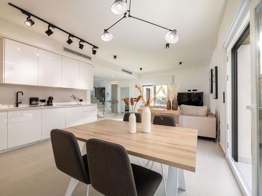 Vrijstaand huis in Algorfa, Provincia de Alicante