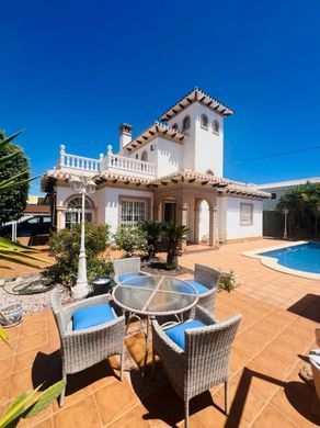 Detached House in Cabo Roig, Alicante
