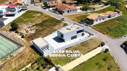 Müstakil ev Ovar, Distrito de Aveiro
