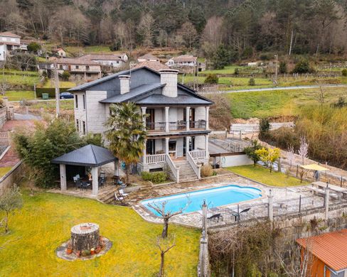 Detached House in Padrenda, Ourense