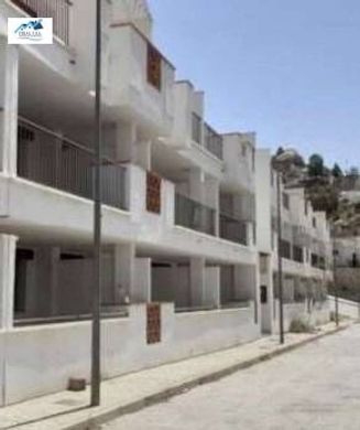 Edificio en Bentarique, Almería